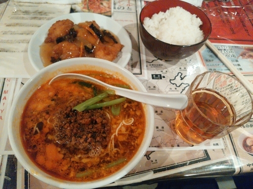 「日替定食(鶏唐揚甘酢あんかけ+半担々麺)850円」@陳麻家 高崎駅西口店の写真