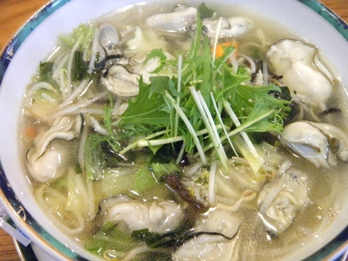 「限定５食：広島・活カキの麺（塩）1080円」@割烹 京枡の写真
