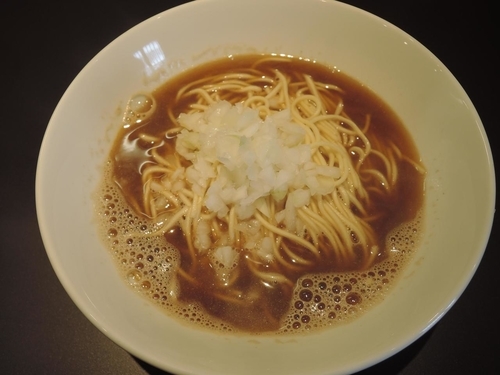 「かけそば（醤油）」@煮干乱舞の写真