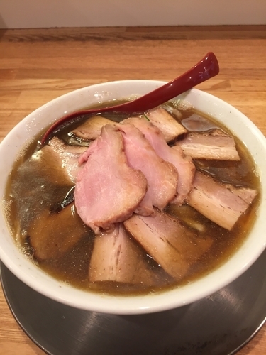 「喜多方肉そば（煮干）大盛」@麺や 七彩 八丁堀店の写真