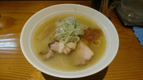 「鶏白湯ラーメン 大盛り」@拉麺 弁tenの写真