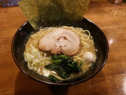 「醤油豚骨 大盛り 780円」@横浜家系ラーメン 辻田家 小山本店の写真