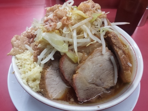「豚増しラーメン（あぶら・にんにく・からめ）¥750」@ラーメン二郎 大宮店の写真