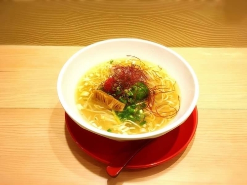 「ゆず塩ラーメン」@NOODLES 蕾 RZの写真