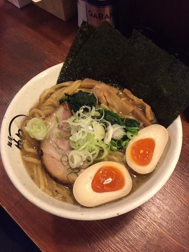 「家白湯麺 通常価格780円+味玉100円&大盛り」@麺屋 帆のる 新日本橋店の写真