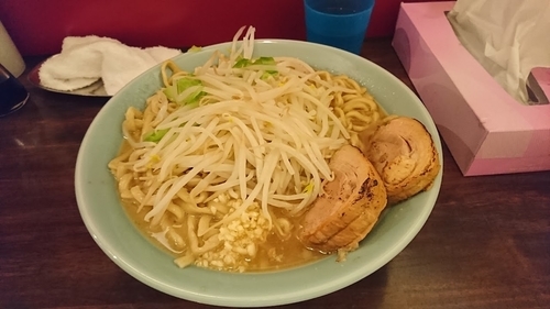 「ラーメン（大）にんにく少し」@龍麺 ふえ郎の写真