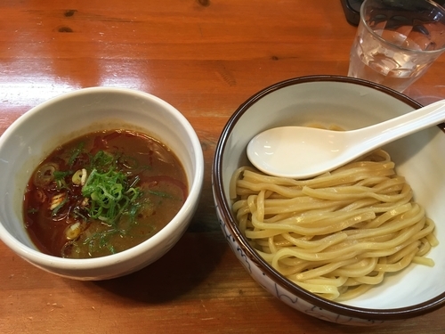 「辛つけ麵　並　温盛　750円」@麺屋 高橋の写真