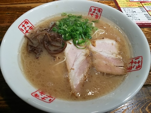 「本白味　かた　＋替玉　バリかた」@きまぐれ八兵衛 安曇野本店の写真