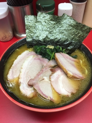 「塩チャーシュー麺中盛980円、硬め」@横濱家系ラーメン 勝鬨家の写真