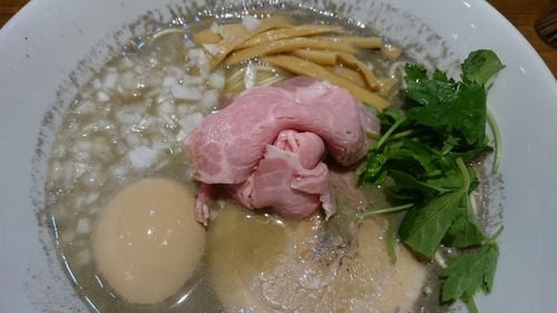 「限定プレミアム煮干そば味玉付き￥800」@寿製麺よしかわ 川越店の写真