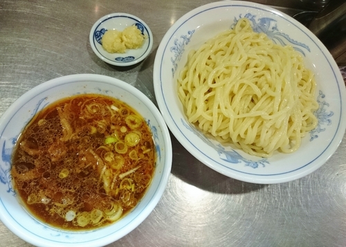 「つけそば（並盛） 750円＋生ニンニク 50円」@堀切つけそば 照久 業平店の写真