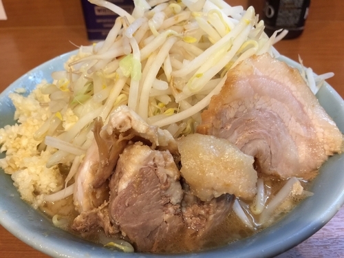 「小ラーメン＋ヤサイ＋ニンニク＋カラメ」@ラーメンBoo Boo太郎。の写真