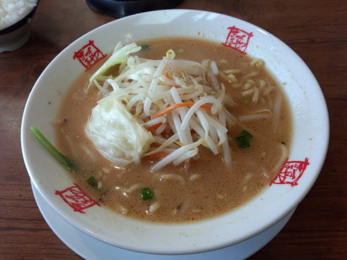 「みそラーメン680円」@おおぎやラーメン 伊那店の写真