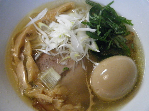 「鶏塩700円+味玉100円」@麺蔵 あつおの写真