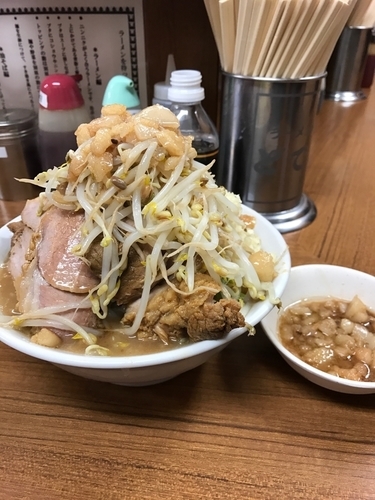 「ラーメン少+豚増し 全増し ¥1,000」@ラーメンの店 どでん 北浦和店の写真