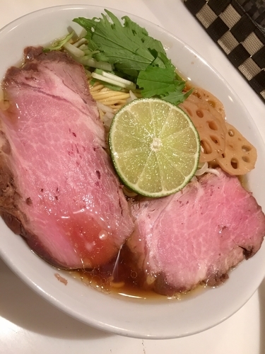 「【限定】名古屋コーチンの醤油そば￥830＋大盛り￥120」@麺や 彩～iro～の写真