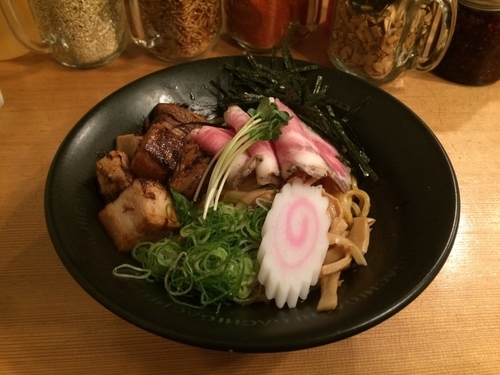 「ちゃーしゅー油そば」@油そば専門店 GACHIの写真