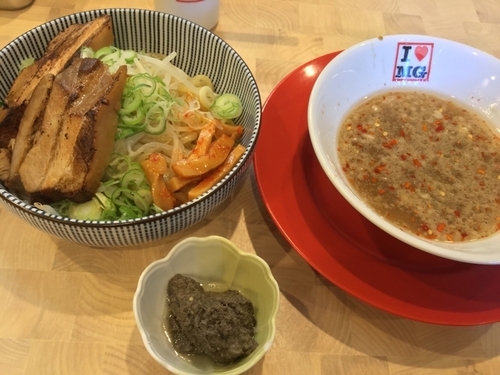 「つけめん ニボペースト付 240g ¥800」@まるぎん道場の写真