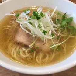 塩ラーメン