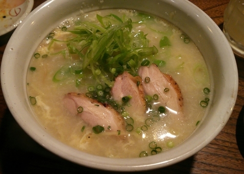 「鶏骨らーめん　880円」@はりや総本店の写真