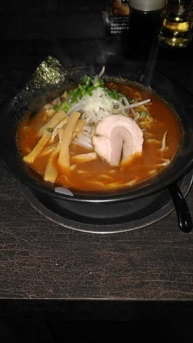 「赤いラーメン」@らーめんDINING すどらぁの写真