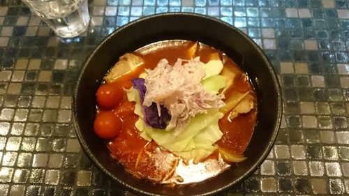 「肉海老トマトラーメン（1080円）」@らーめん 五ノ神製作所の写真