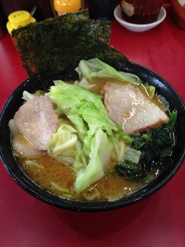 「チャーシューメン  キャベツ」@杉田家 千葉祐光店の写真