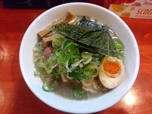 「鰯ねぎそば+半チャーシュー」@讃岐ラーメン はまんど横須賀の写真