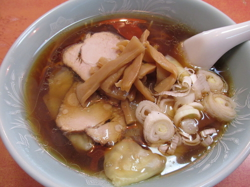 「ワンタンメン　「650円」」@華月の写真