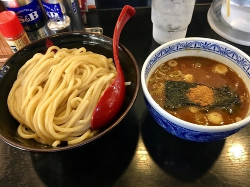 「つけ麺 中300g 温盛り ¥730」@つけ麺専門店 三田製麺所 国分寺並木店の写真