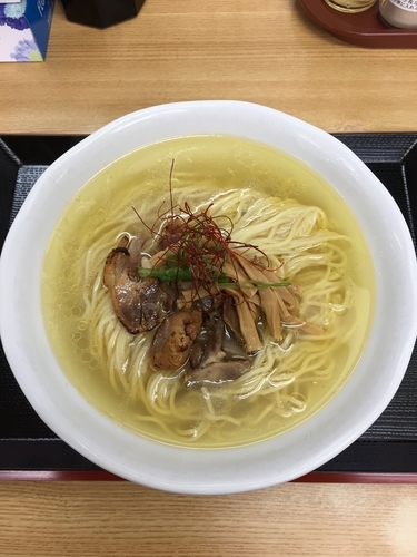「鶏塩中華そば 大盛  780円」@魔界ラーメン月光の写真