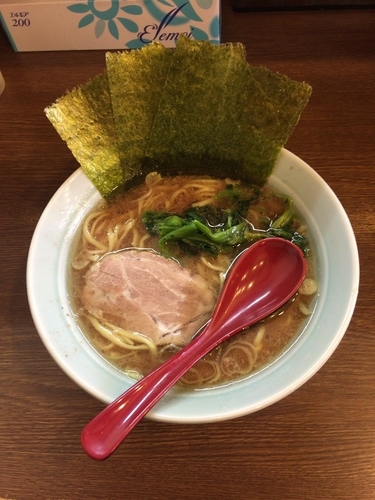 「ラーメンランチセット（770円）」@横浜家系らーめん たま家の写真