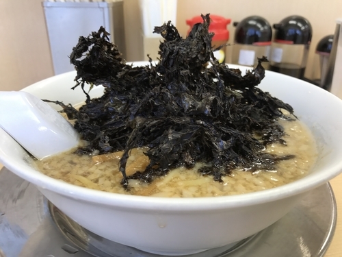 「岩のり中華」@王道!! 背脂煮干中華そば 潤の写真