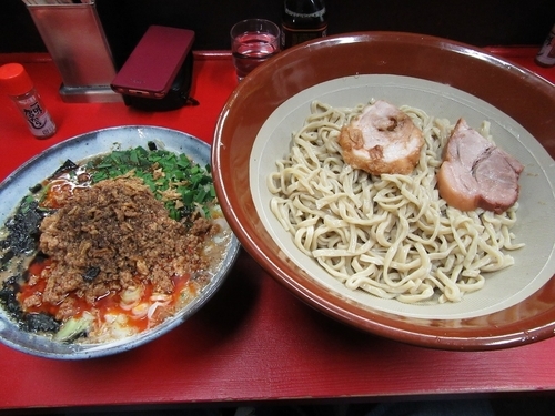 「限定　台湾つけ麺（９３０円）＋豚マシ＋麺増し（２５０円）」@豚男 -BUTAMEN-の写真