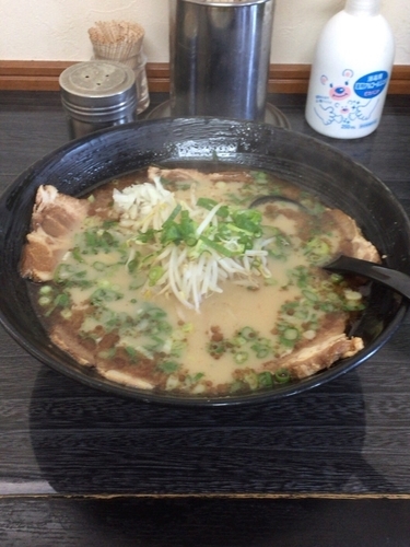 「チャーシューメン（とんこつ）」@めん工房 めん吉の写真