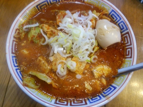 「デビル麺2辛＋わけあり味玉」@横浜らーめん 吉田家の写真