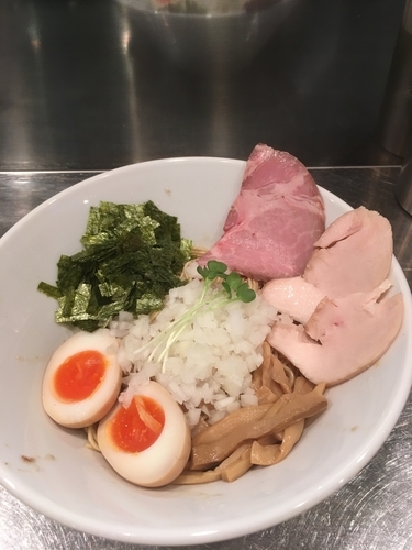 「煮干油そば （きんちゃん盛り）」@さんじの写真