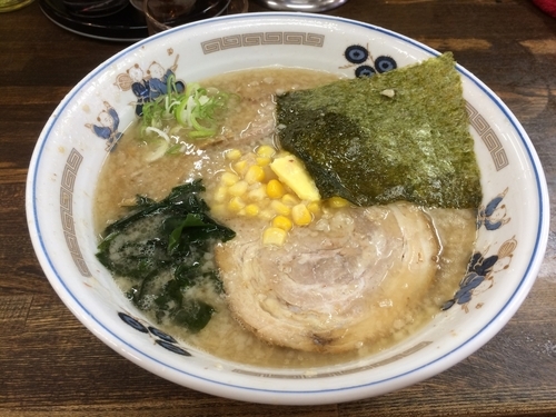 「さそり固めこってりラーメン　しお　890円」@チャーシュー力 V4 東久留米店の写真