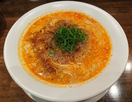 「担々麺　水餃子」@創作麺工房 鳴龍の写真