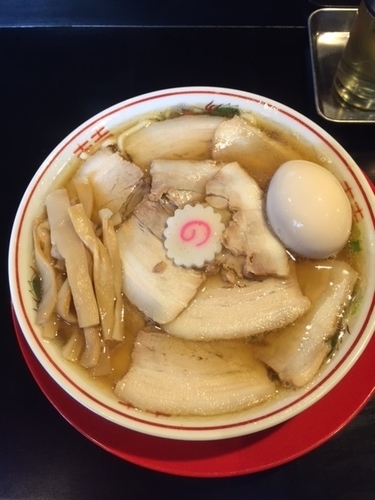 「肉煮干し中華そば　780円　＋味玉100円」@肉煮干し中華そば さいころの写真