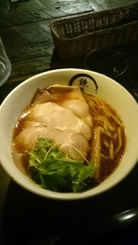 「極み醤油」@らーめん愉悦処 鏡花の写真