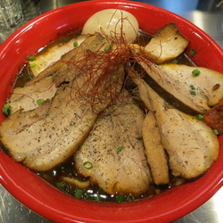 特・BLACKらーめん(味変・辛みそ付き)