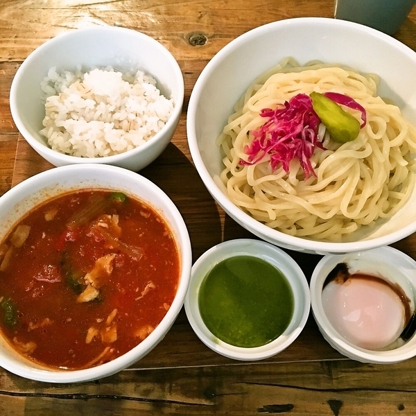 トマトヌードル＋エッグバルサミコ・バジルチーズ