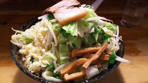 「ラーメン 麺増量」@極太濁流ラーメン ら・けいこ 東片端店の写真