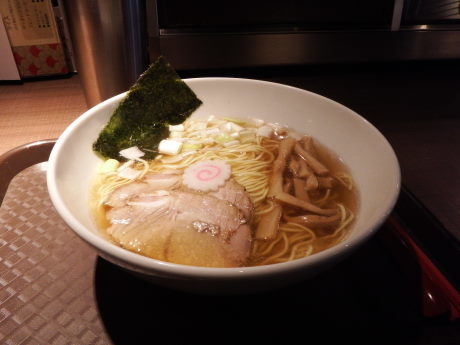 「煮干し中華そば　醤油」@HARERUYAの写真