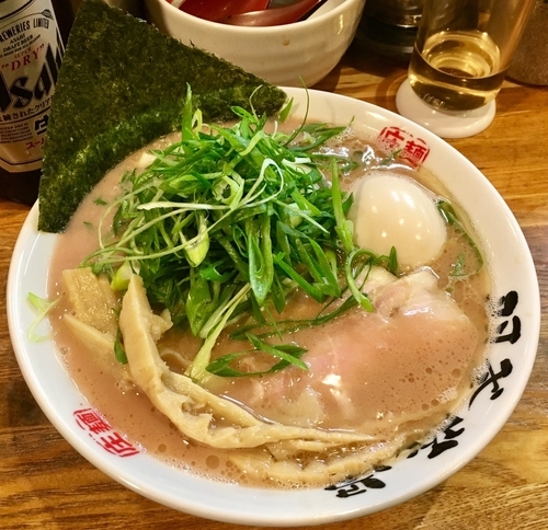 「ラーメン+味玉+九条ネギ」@麺屋 庄太 六浦本店の写真