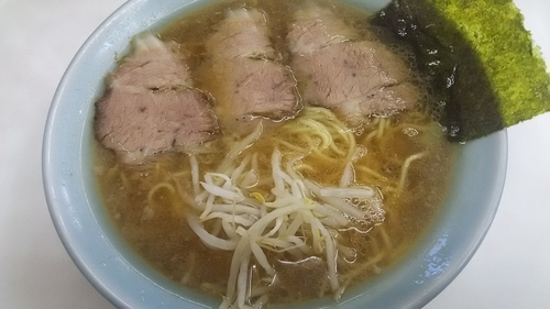 「三枚ラーメン」@ラーメンショップ 緑ヶ丘店の写真