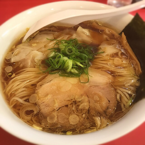 「ワンタンめん」@カドヤ食堂 本店の写真