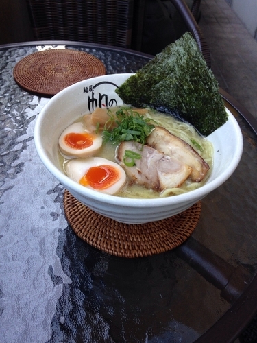 「鶏白湯ラーメン」@麺屋 帆のる 恵比寿店の写真