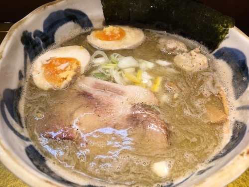 「特製煮干し塩そば」@麺屋 音の写真